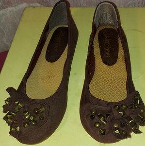 Womans size 6 Flats Shoes 2 Lips Too